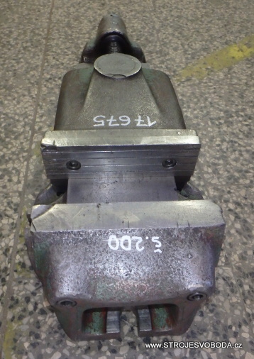 Strojní svěrák š-200mm (17675 (4).JPG)
